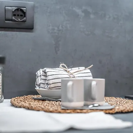 Emilia Palace Apartmán *