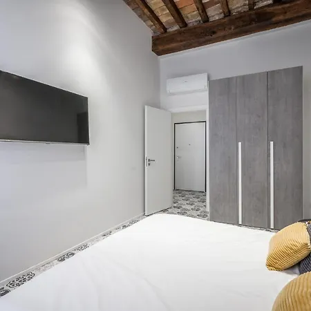 Emilia Palace Apartment Modena