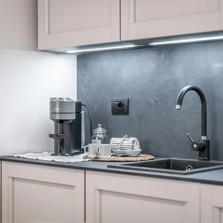 Apartment Emilia Palace *