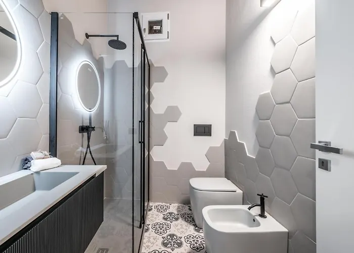 Emilia Palace * Modena